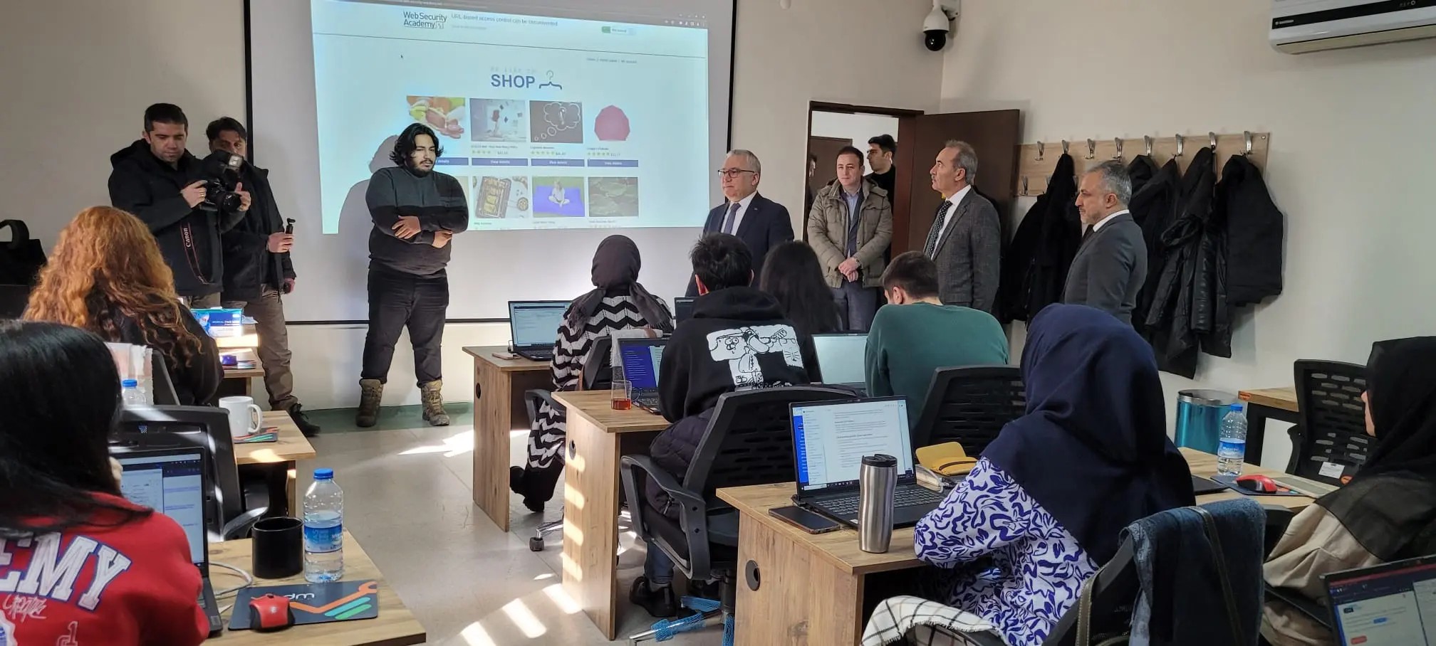 Sivas Valisi Dr. Yılmaz Şimşek’ten Cumhuriyet Teknokent’e Ziyaret